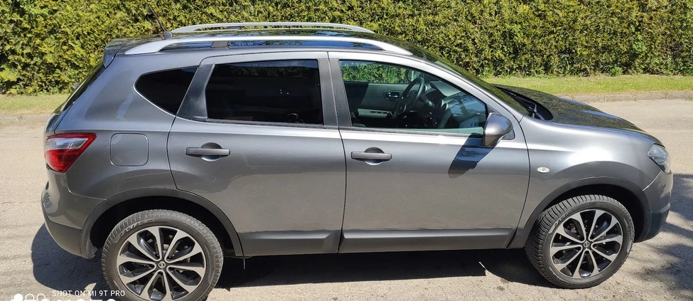 Nissan Qashqai cena 35999 przebieg: 188000, rok produkcji 2012 z Obrzycko małe 106
